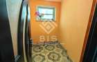 Apartament cu 3 camere semidecomandat în Central - 2