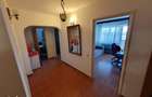 PROPRIETAR vand apartament decomandat 4 camere, 2 bai, 2 balcoane - 3