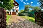 PROPRIETATE GENEROASĂ DE VÂNZARE ÎN ZĂRNEȘTI | 600 MP CONSTRUIȚI | TEREN 800 MP - 2