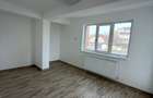 Închiriez apartament 2 camere pt birou - 9