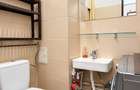 3 camere decomandate Două balcoane Parcare inclusă - Titan–Basarabia