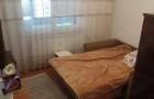 Vand apartament cu doua camere decomandate in Micro 13B - 2
