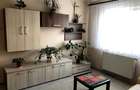 Apartament cu 3 camere, semidecomandat, etajul 2, Dealul Florilor - 1