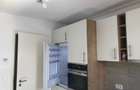 Inchiriez Apartament 2 camere decomandat (Mall Coresi Kasper) cu loc parcare
