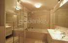 Apartament spatios cu 5 camere | 1 loc de parcare - 17