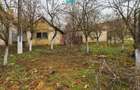 Teren cu casa demolabila in Sustra - 1