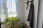 De vanzare apartament 3 camere etaj 1 - 8