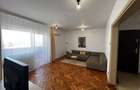 Inchiriez apartamenr 3 camere decomandat cu centrala zona Lebada - 2