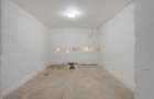 Spatiu comercial | 340 mp | Lift marfa | Curent electric trifazic