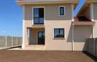 Duplex despartit prin camera tehnica! 5 camere, 3 bai.