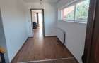 Vila P+M cu 6 camere ?i panouri cu 2 baterii de 8 kw, centrala proprie