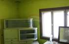 Casa / Vila cu 3 camere de vanzare