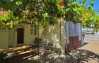 Casa Zona Centrala Langa Colegiul Mihai Eminescu Bacau
