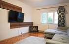 Apartament 2 decomandate, etaj 1 , Pelendava in 1 mai - 6