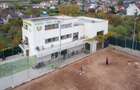 Casa/Vila Oncea + Baza Sportivă de Tenis