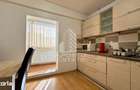 Apartament de vanzare cu 3 camere, decomandat, zona Soarelui