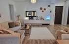 Apartament modern, 2 camere, parcare, parter, strada Cetatii