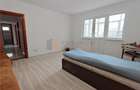 Apartament 3 camere cf 1 semidecomandat zona Micro 3 - 2
