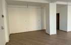 Vand spatiu comercial - 3