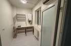 central,90mp in clădire de birouri, pretabil birouri, coafor,cabinete etc - 2