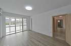 Apartament 3 Camere | 83 MP| Pretabil Spa?iu Comercial | Drumul Fermei