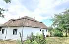 Casă cu 4 camere cu Teren 33000 Mp în Valea