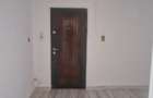 Inchiriez apartament 2 camere semidecomandat nemobilat zona Mioritei - 1
