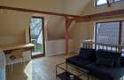 Apartament modern la curte