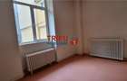 Spatiu comercial de inchiriat de 357 mp in Cetate pretabil ca si clinica medical - 14
