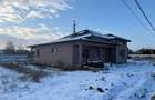 De vanzare casa semifinisata la 5 min de Roman,suprafata teren 1300mp - 2