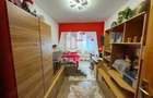Vand 3 Camere Decomandat (Scara Interioara) - 1