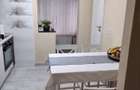 Vand apartament cu 2 camere decomandat - zona Materna