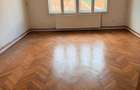 Vand CASA - Codlea, str.T.Vladimirescu, nr.9 jud. Brasov - 7 camere (2 apartamente), pivnita si pod - 4