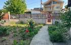 Oportunitate excelenta de investi?ie Casa + teren generos in Mangalia - 8