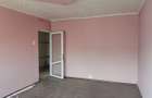 2 camere Topoloveni, etaj 4, finisaje clasice! - 3