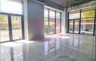 Vanzare spatiu comercial in zona Calea Vitan stradal, bloc nou 2022