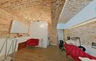 Spatiu langa Primarie pt. prestari servicii, birou, cabinet, salon - renovat - T - 6