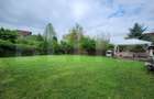 Casa  la Platoul Cornesti cu 12 camere cu Piscina Interioara