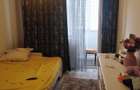 Apartament cu 3 camere semidecomandat în Central - 1