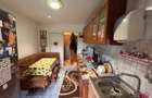 - Apartament 3 camere, suprafata 76mp Progresu. Confort 1 decomandat.