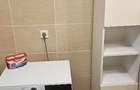 Proprietar – 2 camere, balcon generos și parcare privată