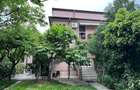 Apartament in vila cu 6 camere si curte proprie de 202 mp - 2