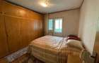 Se cauta 1 fata sau 2 fete pentru un apartament cu 4 camere 86 mp