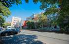 De vânzare apartament cu 4 camere și un loc de parcare, în Rogerius - 19