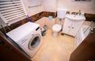 Apartament la parter cu gradina