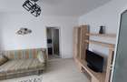 Inchiriez apartament 3 camere Micro 19 zona Parma - 4