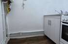 Apartament 2 camere in Onesti, zona de sus.