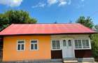 Vand casa locuibila cu teren