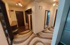 Persoana fizica, vand apartament 65 mp.(din care balcon 4 mp.) semidecomandat, in loc. Floresti, str