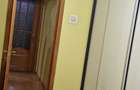 Inchiriez in Focsani,zona Bahne,vis a vis de centrul educational,apartament 3 camere,50 mp,mobilat,300 euro +o luna avans